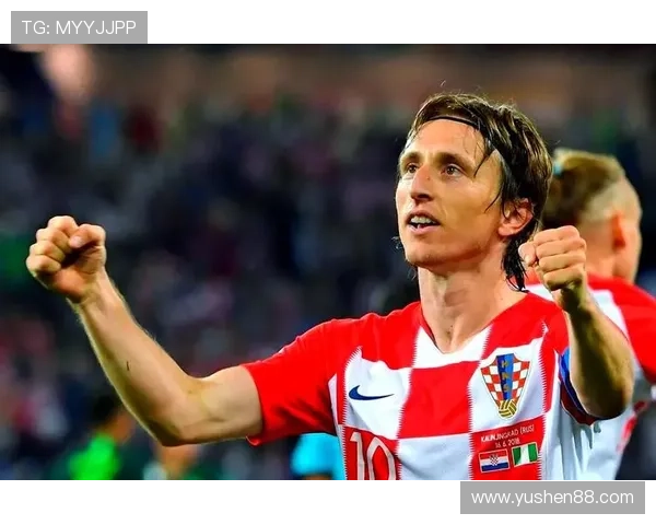 佩里奇足球明星的传奇之路与辉煌成就揭秘